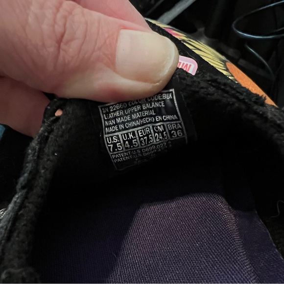 Skechers flat memory foam slip ons - Picture 2 of 5